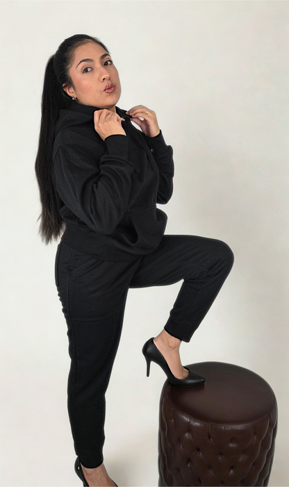 Conjunto Hoodie y Jogger - Negro